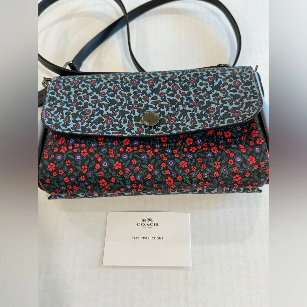 Coach Reversible Floral Crossbody Bag With A Detachable Strap C1782-F59535 - Picture 12 of 16